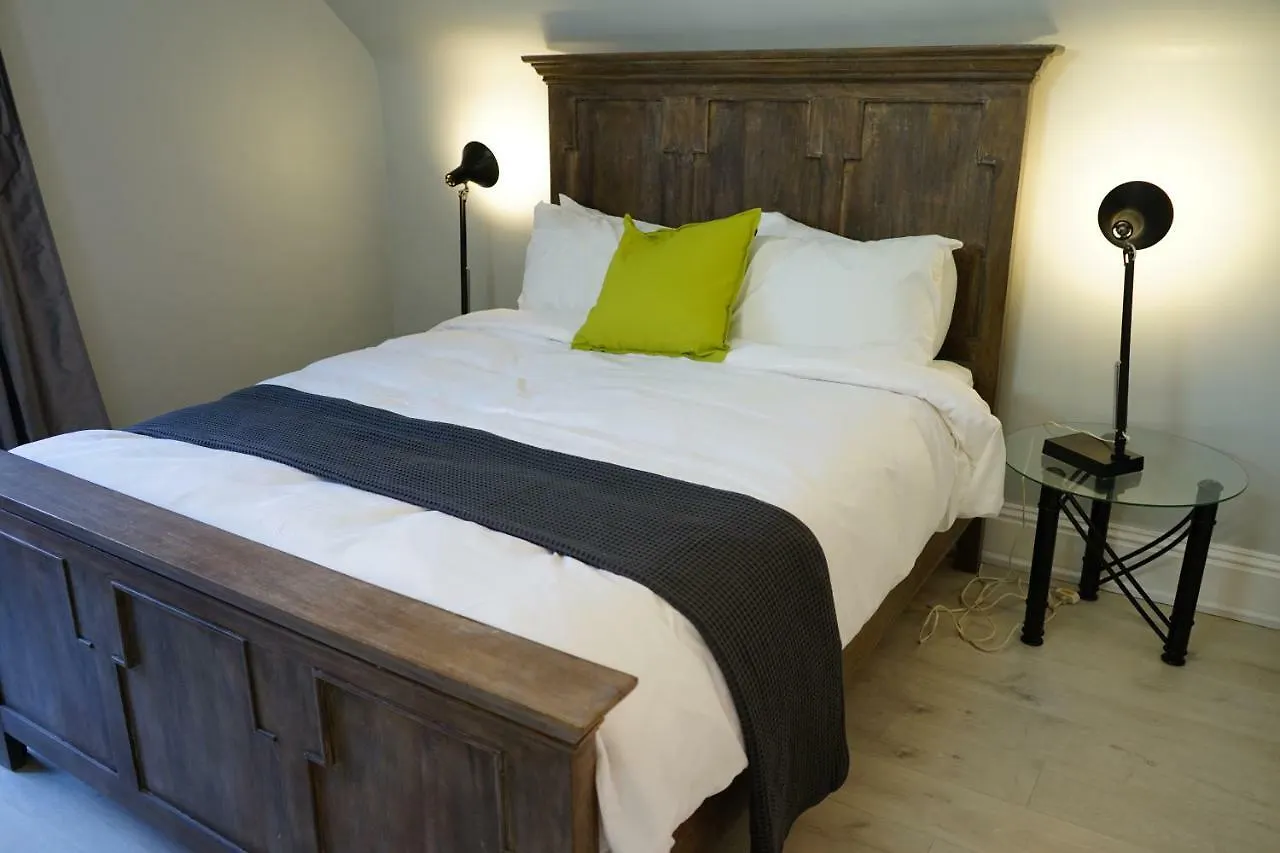Holiday home The Woodbine Beach House Hotel Toronto Canada