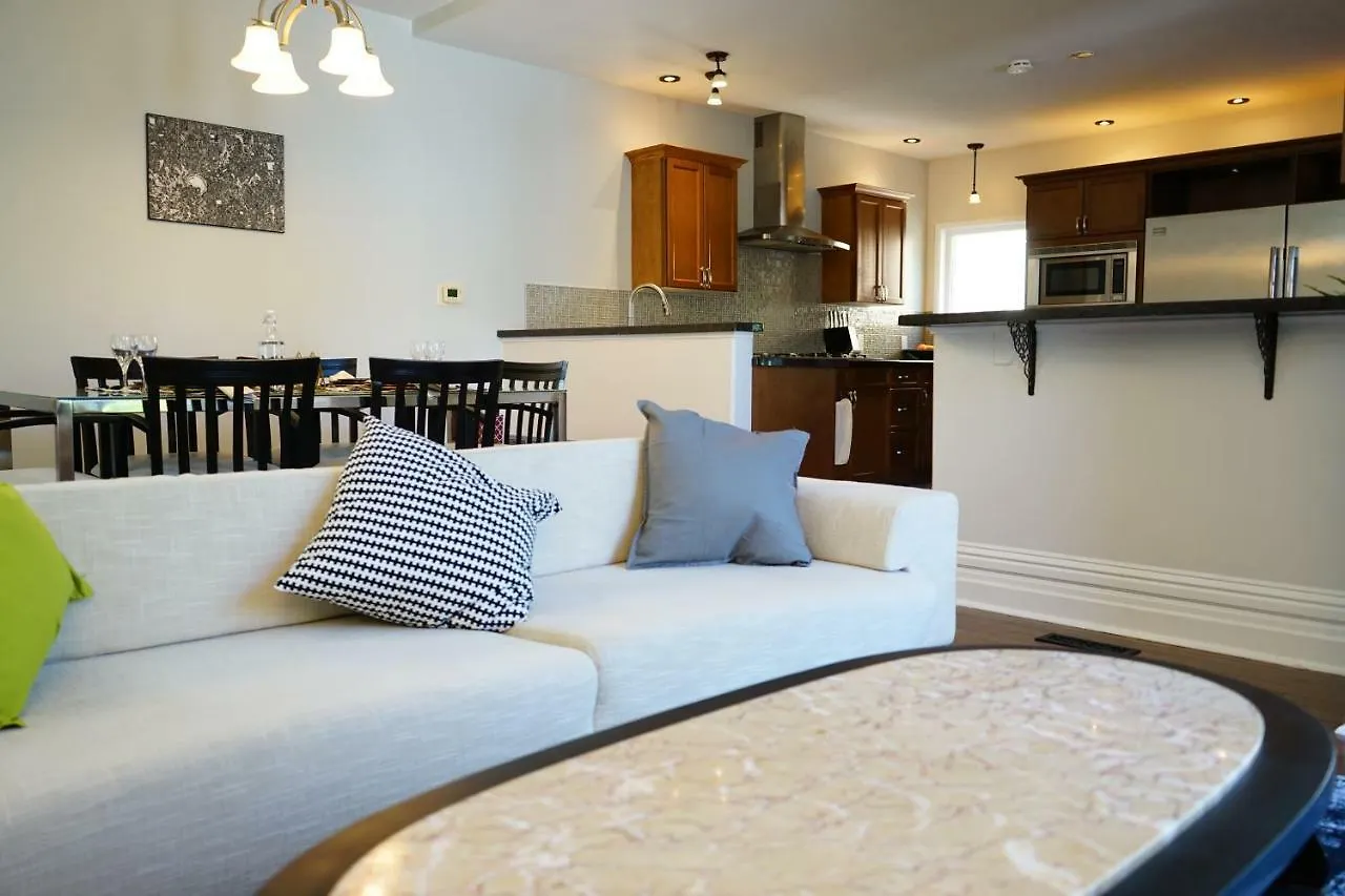 The Woodbine Beach House Hotel Toronto Holiday home