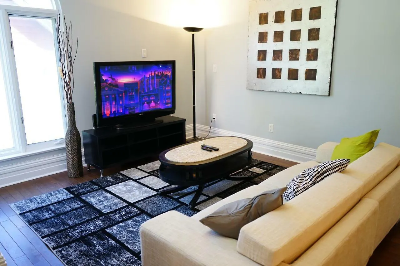 The Woodbine Beach House Hotel Toronto 0*,  Canada