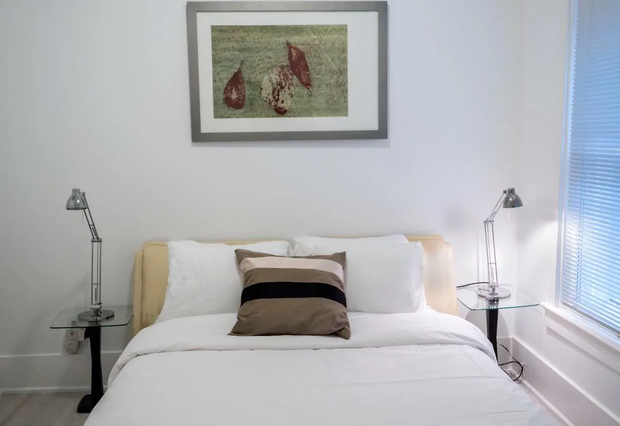 Holiday home The Woodbine Beach House Hotel Toronto